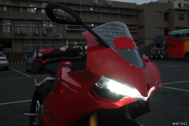 [開箱] DUCATI 1199 Panigale S 義大利浪漫跑車