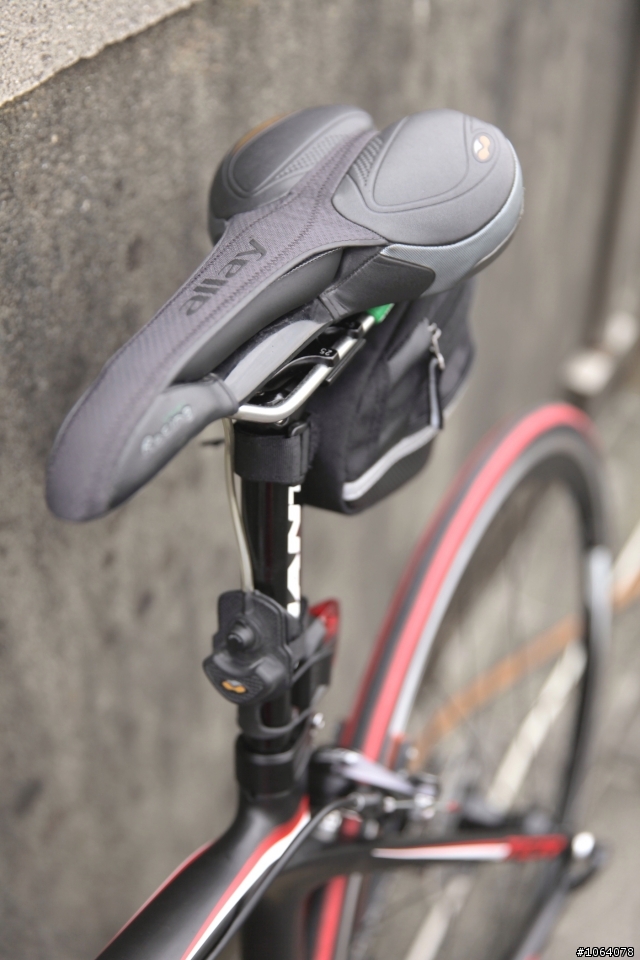 分享人生第一部公路車 TCR C2     就是愛國貨～