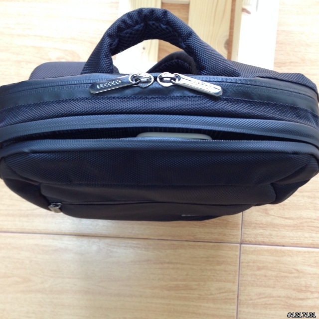 [筆電後背包開箱]-MacBook Pro 適用的 Cocoon 15 吋 Slim 背包