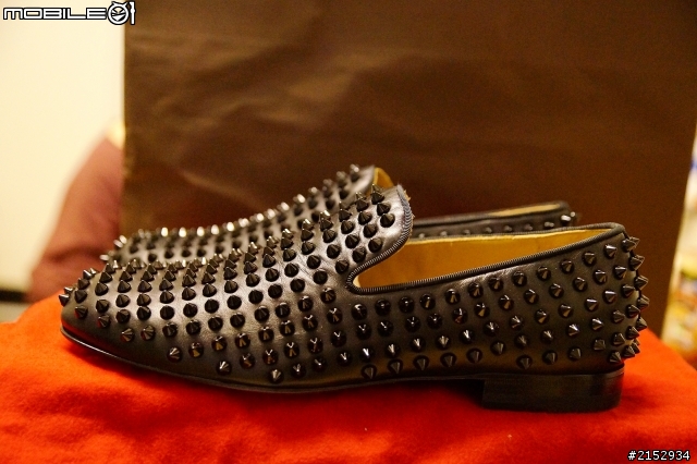 來雙紅底鞋吧!!! Christian Louboutin 男性 鉚釘鞋 開箱