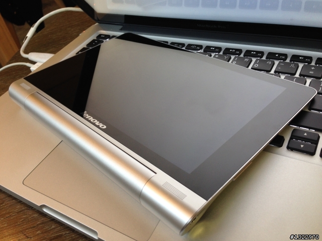 [開箱] Lenovo YogaTablet 8吋 好輕薄、好持久、好觸感～