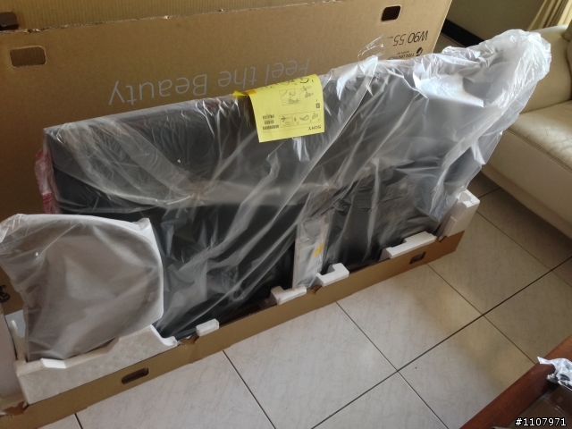 上星期六入手日本原裝進口的 Sony 55吋 W900A