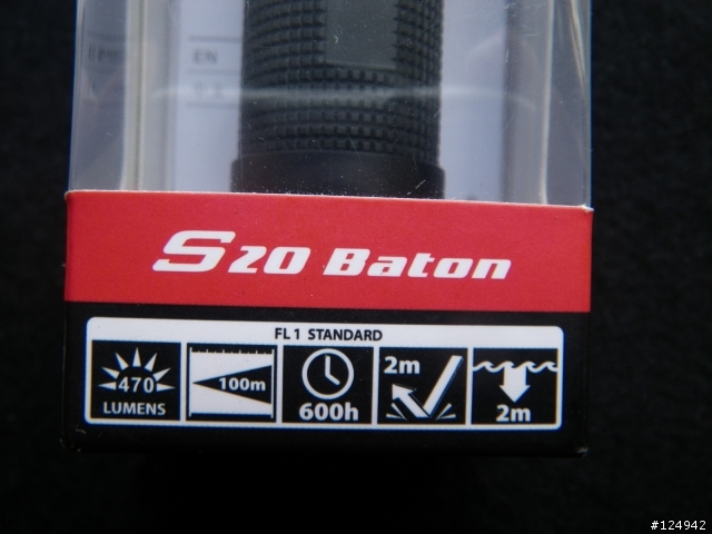 第一支破千的手電筒－舊版Olight S20開箱