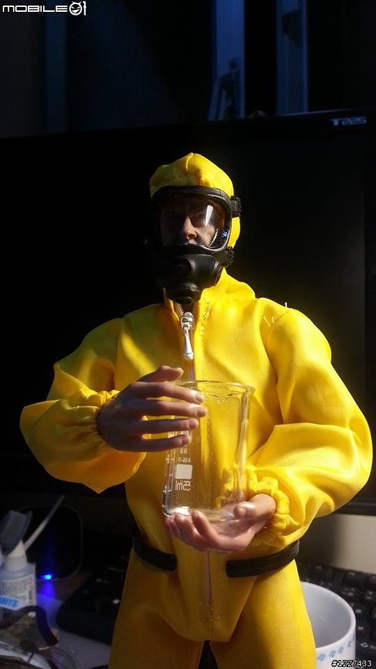 Breaking Bad 絕命毒師 1/6 人偶