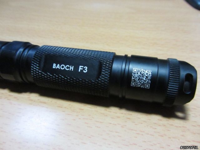 ［開箱與測試］BAOCH F3 槍燈