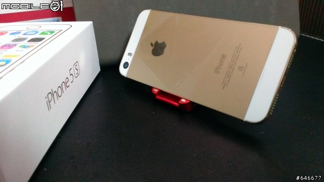 金色 iPhone 5S 開箱後.....