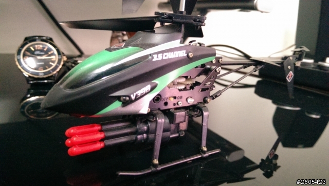 想請問我的NEW ONE是有紫光嗎?