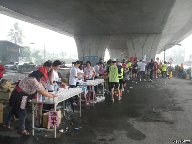 歡笑、美食聚一堂--2013屏東單車國道馬拉松