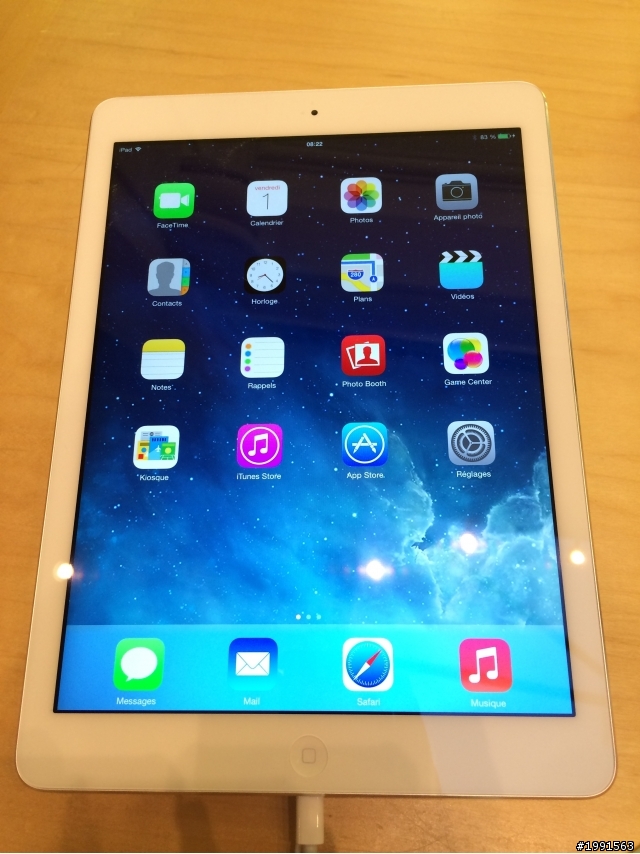 iPad Air 黑灰 開箱!