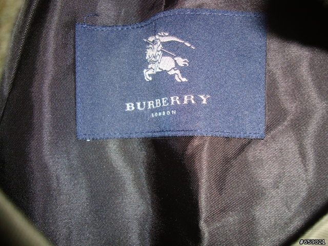 寒流來襲! BURBERRY LONDON 軍綠色大衣 有請神人辨真偽