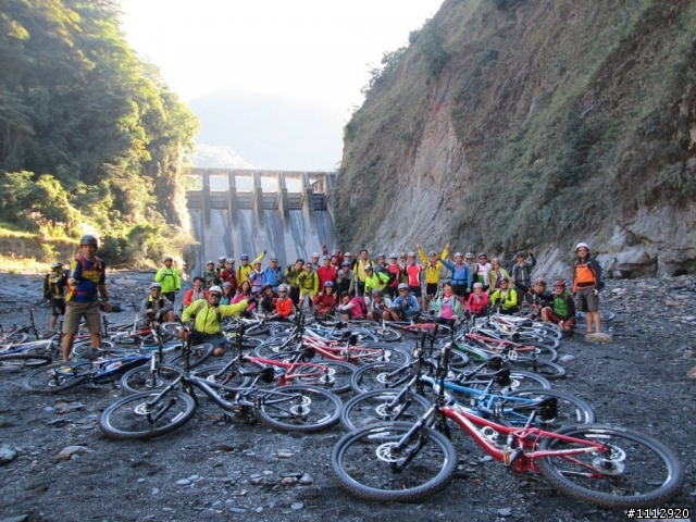 神祕又美麗的58公路