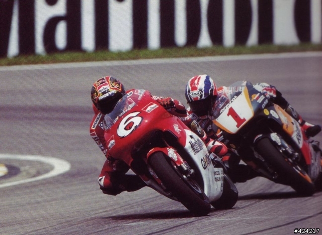 【開箱】Arai RX-7 RR5 Mick Doohan Special TT Edition 永遠的車神：麥克杜漢
