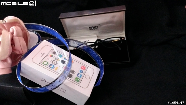 臺灣大哥大iPhone 5S 32G 金色版入手