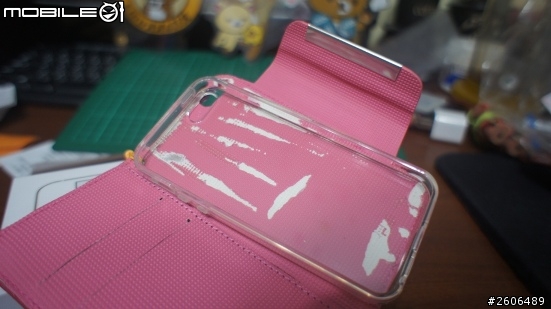 [開箱]一如往常的iPhone 5s金+客製手機殼跟愛心手工..(多圖)