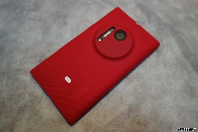 [分享]NOKIA Lumia 1020保護殼及保護套