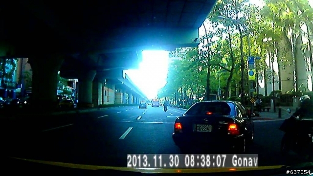 【車禍】又是轉彎車未禮讓直行路權的車禍(北市)