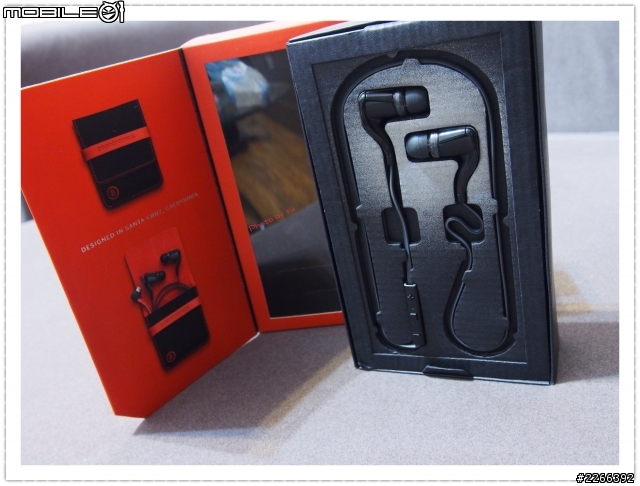 plantronics backbeat go 2 開箱囉..