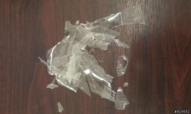 除ZU防爆膜.....上HODA玻璃貼！