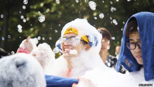 :::  LOVE FOAM RUN :::