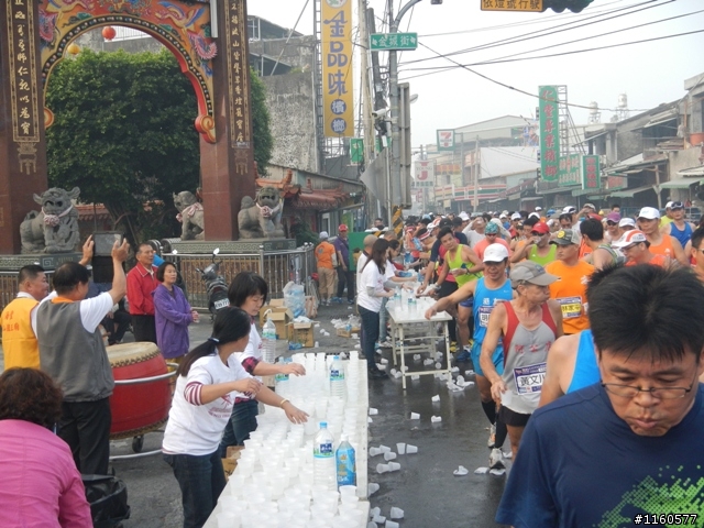 歡笑、美食聚一堂--2013屏東單車國道馬拉松