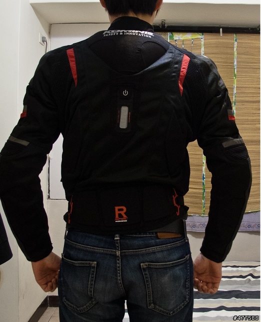 [開箱] KOMINE JK-052 Titanium Leather M-JKT R-SPEC 皮革複合材質防摔衣