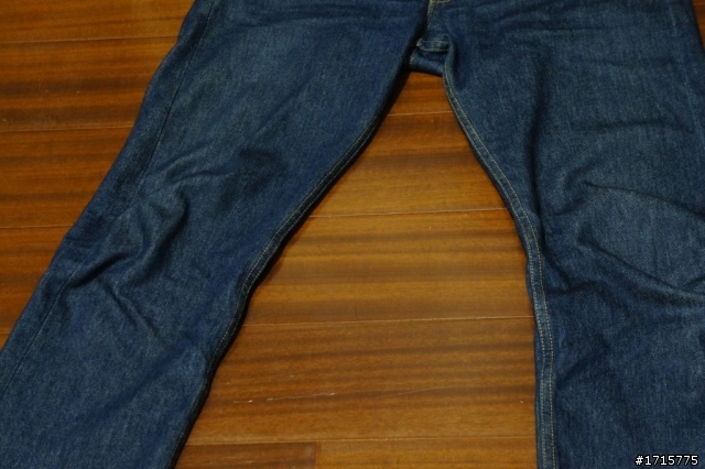 [開箱]Levi's 501-0000，想買來養褲的樓!慢慢的新增養褲過程!