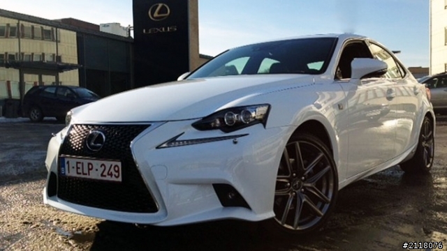 最近流行越級打怪之Q50 2.2D VS MAZDA6 2.2D