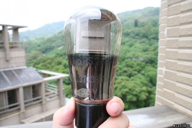 不知 有玩真空管的前輩 可以分享嗎?