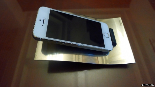 我家的全配 iphone 5s