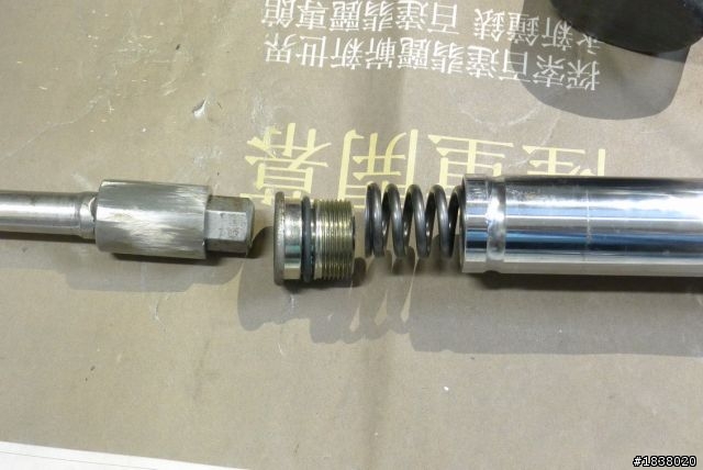 2013-11-16-換前叉油封和換叉油.碟盤.碟煞皮.輪胎.防塵套.等等