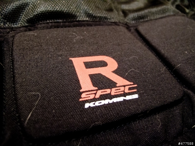 [開箱] KOMINE JK-052 Titanium Leather M-JKT R-SPEC 皮革複合材質防摔衣