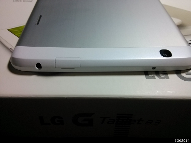 (更新)LG G Tablet 8.3 開箱.......營幕有暗點