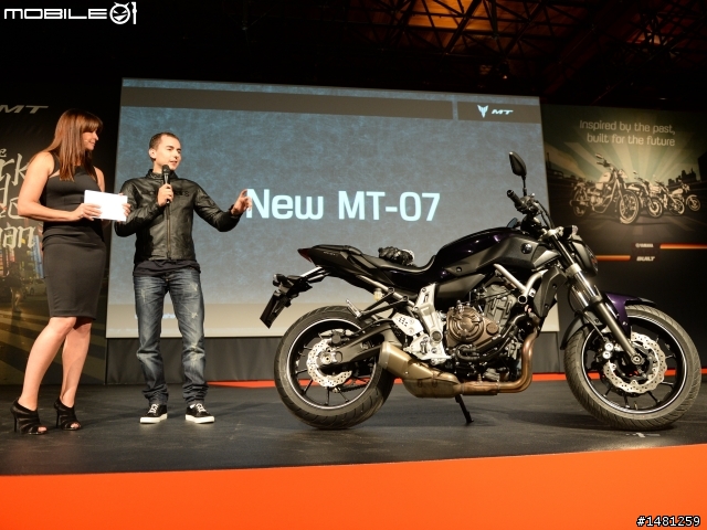 [EICMA2013] YAMAHA新街車款連袂出擊 MT-09、MT-07震撼發表
