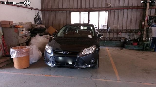Ford Focus MK3 6w 鐵灰 開箱