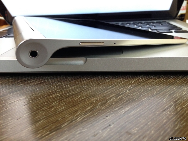 [開箱] Lenovo YogaTablet 8吋 好輕薄、好持久、好觸感～
