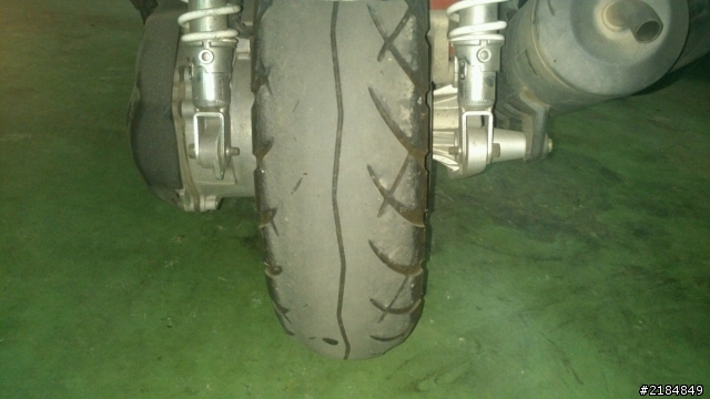 racing150輪胎側磨