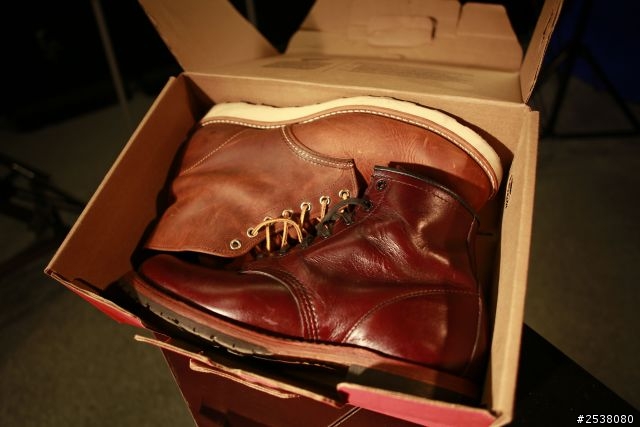 [開箱]RED WING開箱! 一盒兩鞋...