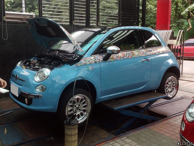 Fiat 500 之 豐田小鴨變成黃色小鴨