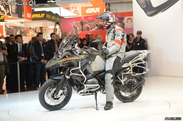 [EICMA2013] 街跑車 BMW S1000R新發表！ 2014年式 R nine T、R1200GS ADV米蘭亮相