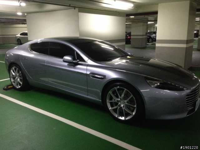 遇見 Aston Martin Rapide