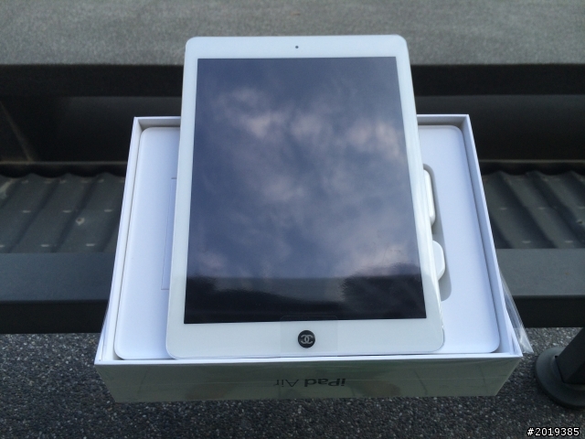 熱熱 白色ipad air 開箱！！