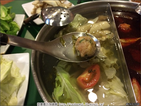 【松山】福記麻辣鴛鴦火鍋！用餐有遇到明星耶！