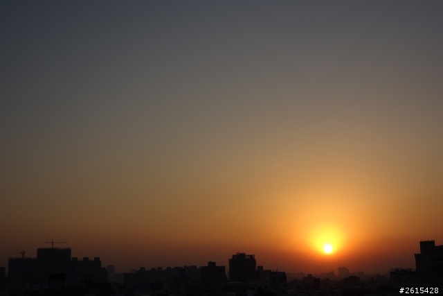 Sony RX100 拍攝夕陽時出現的不自然漸層?
