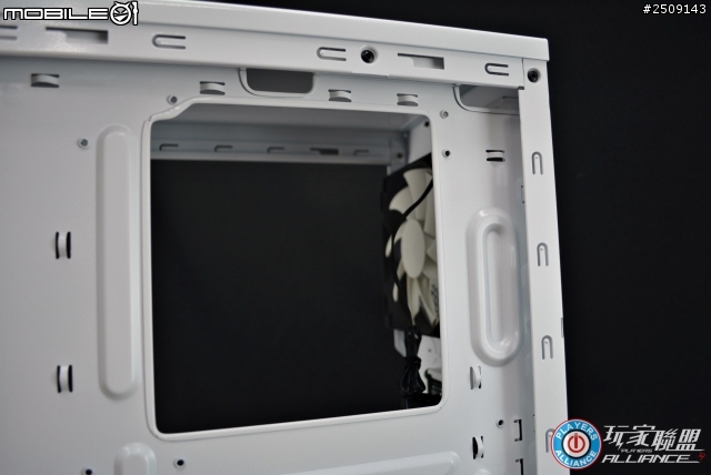 【開箱】NZXT 恩傑 - H230白色靜音機殼