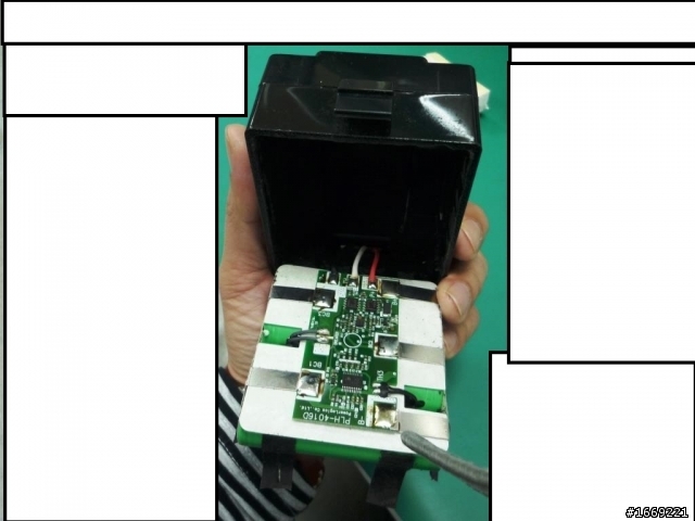 [簡單分享]掃地機器人iClebo Smart 更換電池