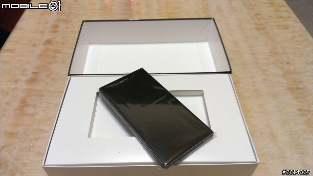 [開箱] SONY  Z1 開箱 12/15 補圖