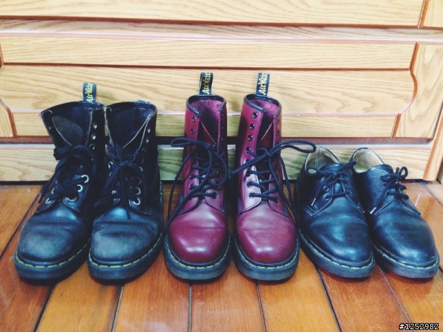 Dr. Martens Mary Jane 蝴蝶結
