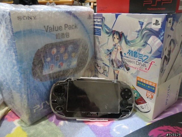 [PS4][標題更新] PS4 三國無雙猛將傳同捆機 GET ! (業餘開箱差異比較~預計同場加映 PSV PS3版畫面差異比較)