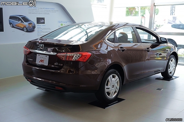 高雄好棒：建議新款MPV能在高雄展覽館發表，那真的非常棒。