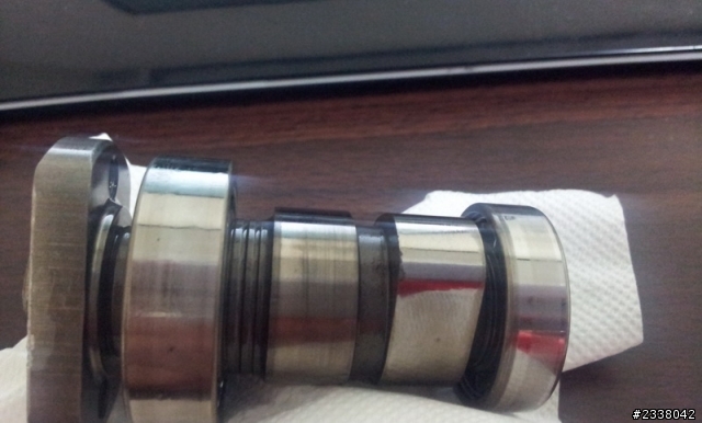 泡沫式積碳清潔劑：積碳動手清，引擎快如新